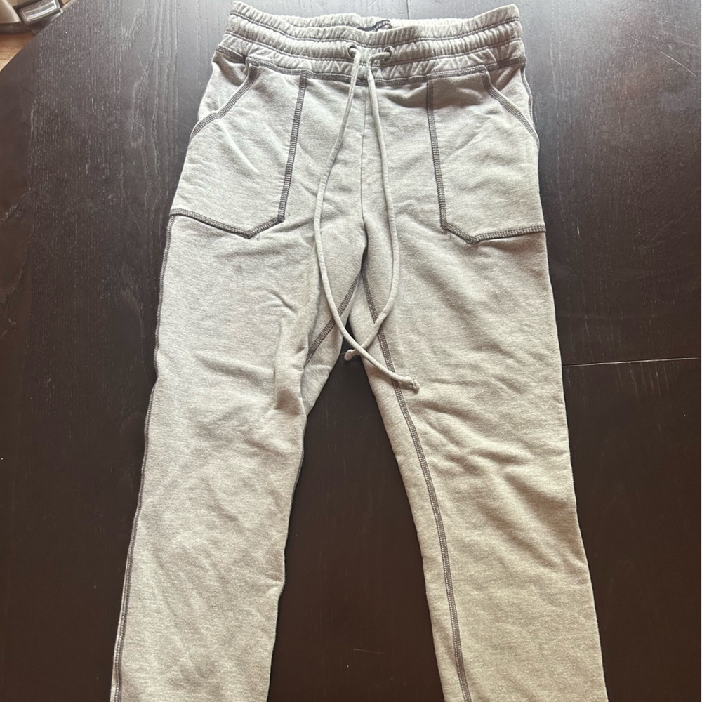 Abercrombie and fitch yoga pant